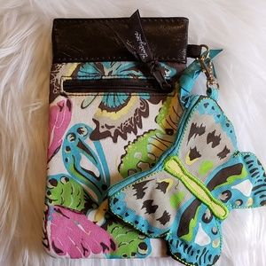 Thirty one phone case wristlet